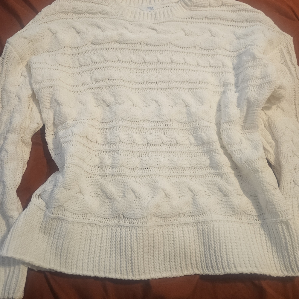 Time and Tru Cream Cable Crewneck Sweater